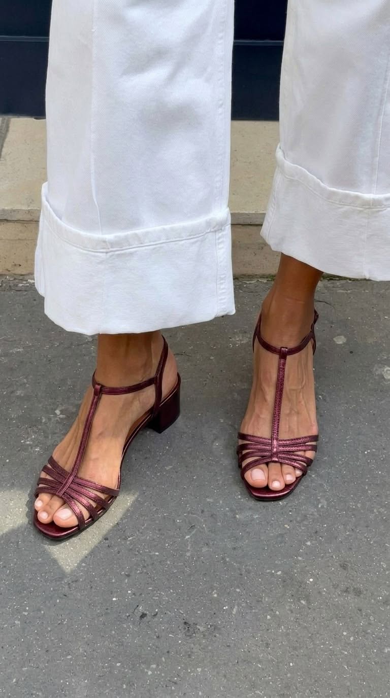 Allegra | Golden Everyday Sandals